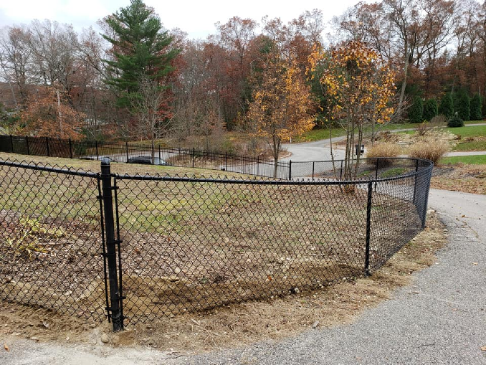 key features of Chain Link fencing in Valparaiso Indiana
