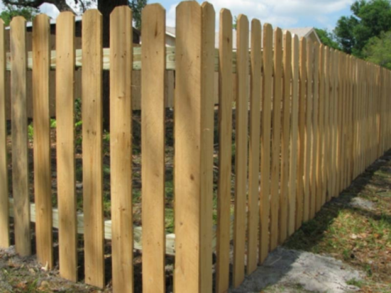 Wood Picket Fence - Valparaiso Indiana